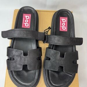 NWT faux leather Black Slide Adjustable Strap Sandals POP Comfort women's 9